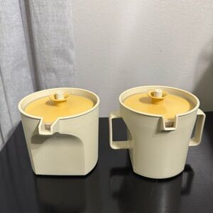 VINTAGE TUPPERWARE CREAMER  SUGAR  BEIGE W/HARVEST GOLD LIDS